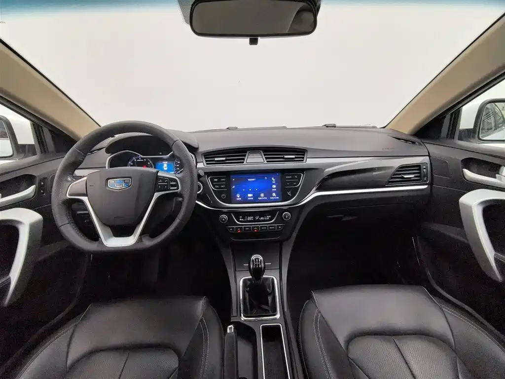 Geely Emgrand 2016 — фото 5