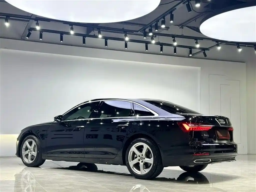 Audi A6L 2021 — фото 16