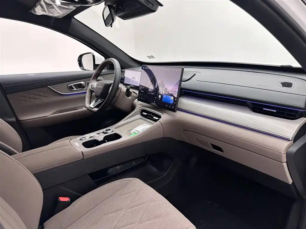Chery Tiggo 8 PLUS — фото 13