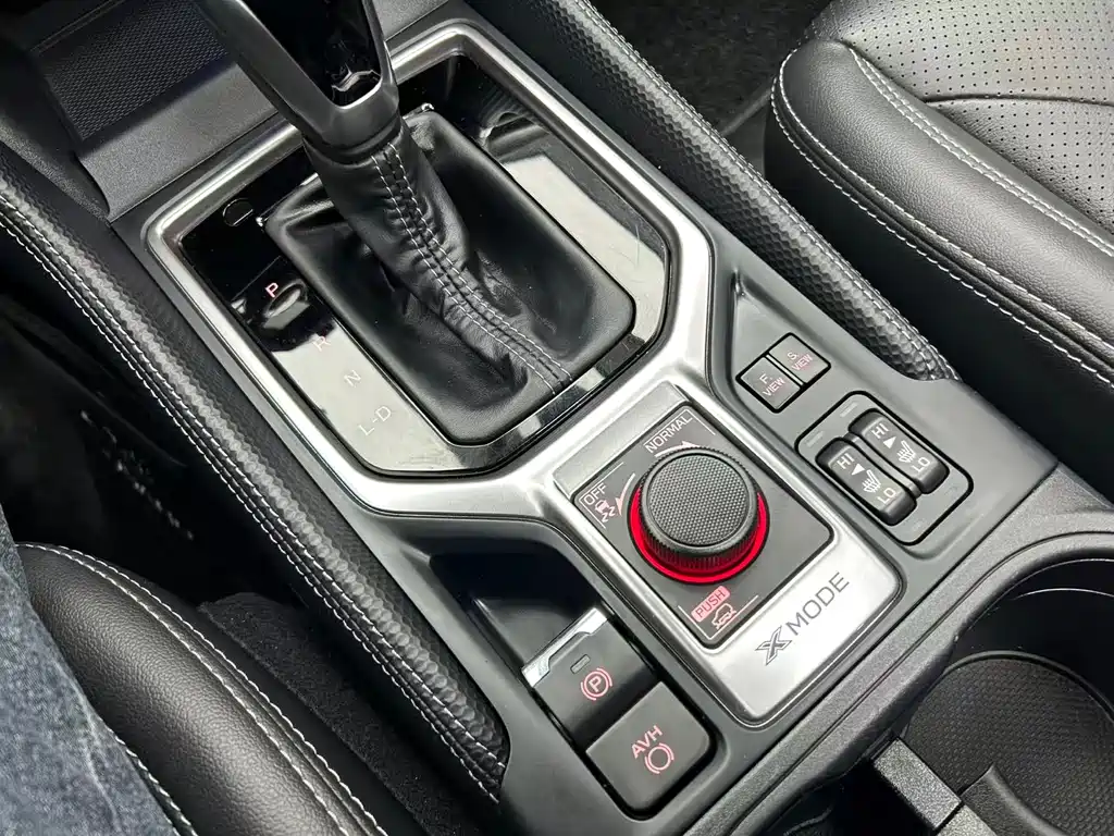 Subaru Forester 2022 — фото 14