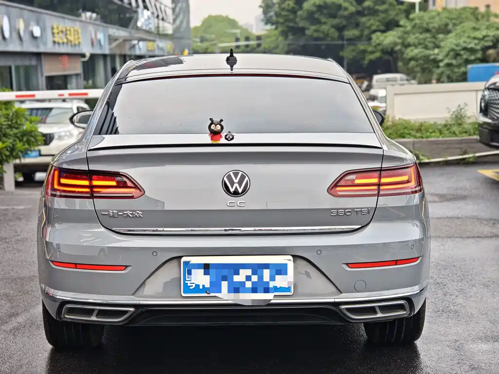 Volkswagen CC 2023 — фото 4