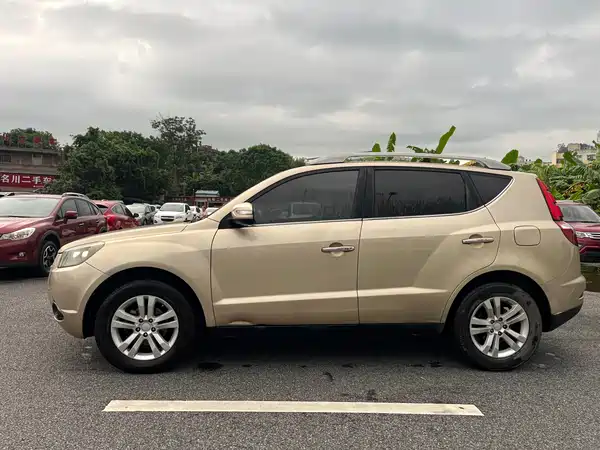 Geely GX7 2014