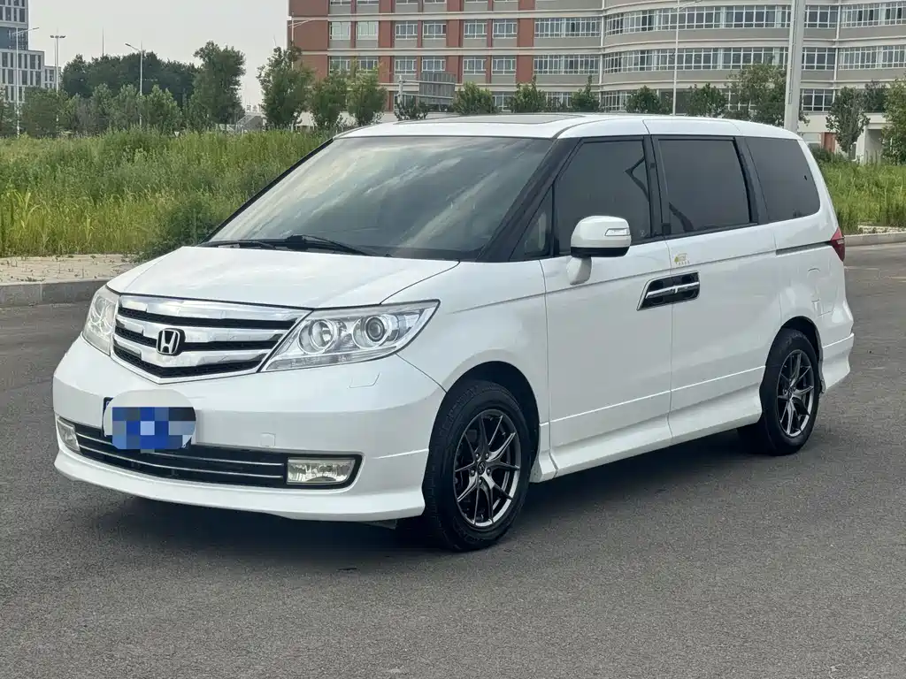 Honda Elysion 2016