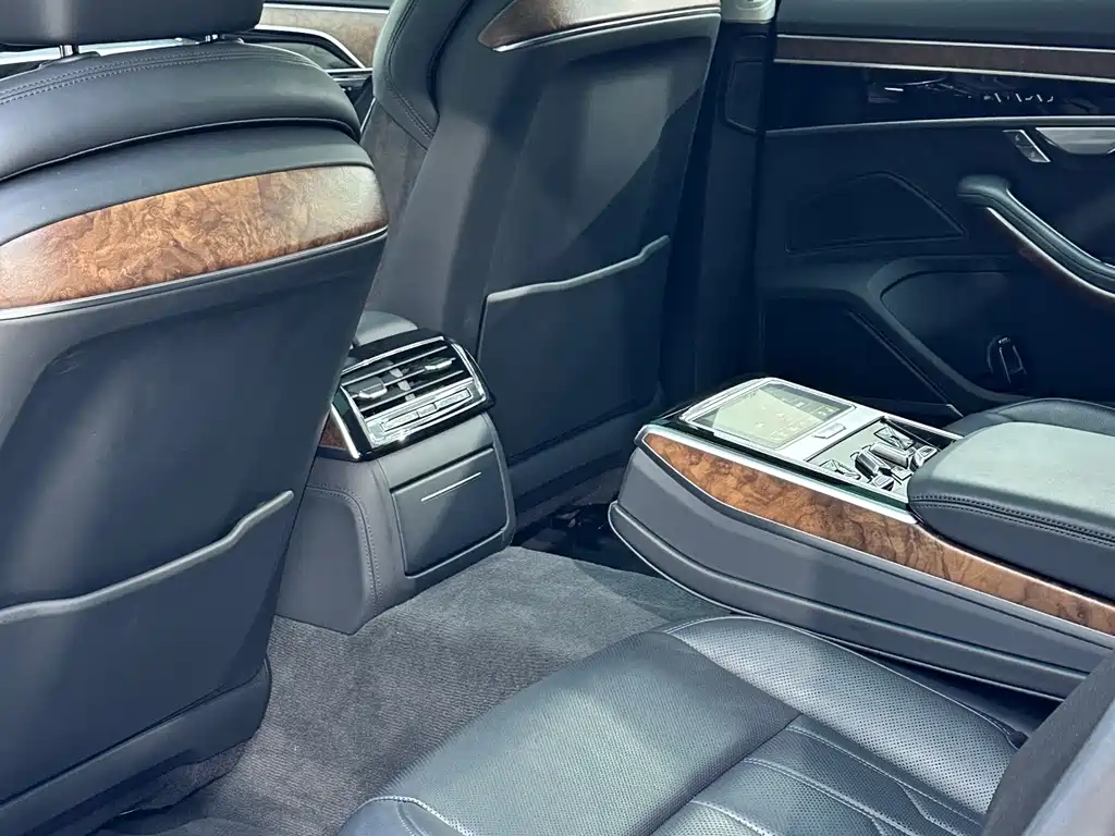 Audi A8 2019