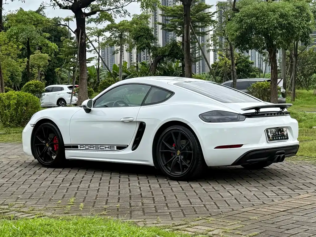 Porsche 718 2017 — фото 15