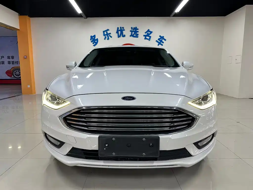 Ford Mondeo 2017 — фото 2