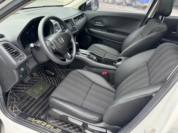 Honda Vezel 2017