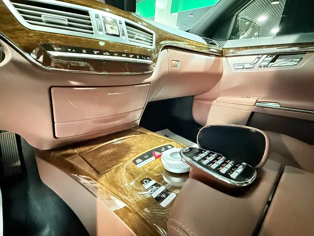 Mercedes-Benz S-Class 2013 — фото 10