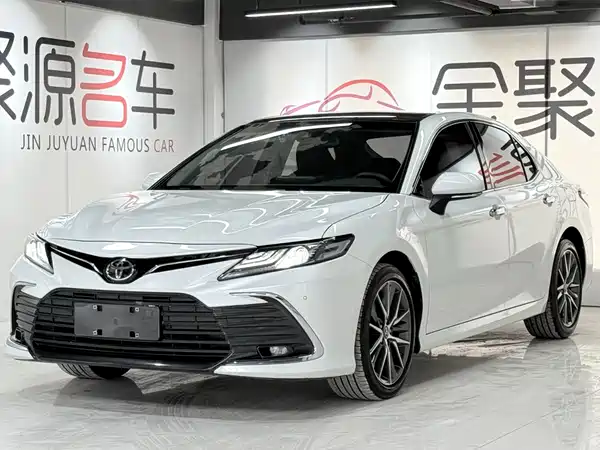 Toyota Camry 2022