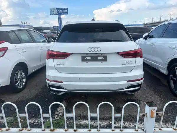 Audi Q3 2022