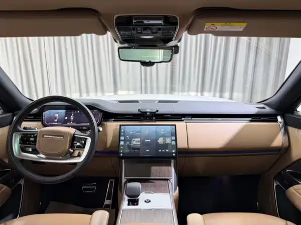 Land Rover Range Rover 2024