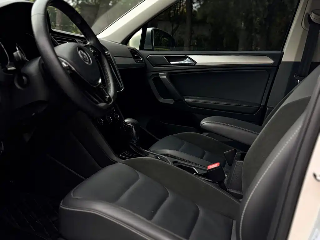 Volkswagen Tiguan L 2019 — фото 8