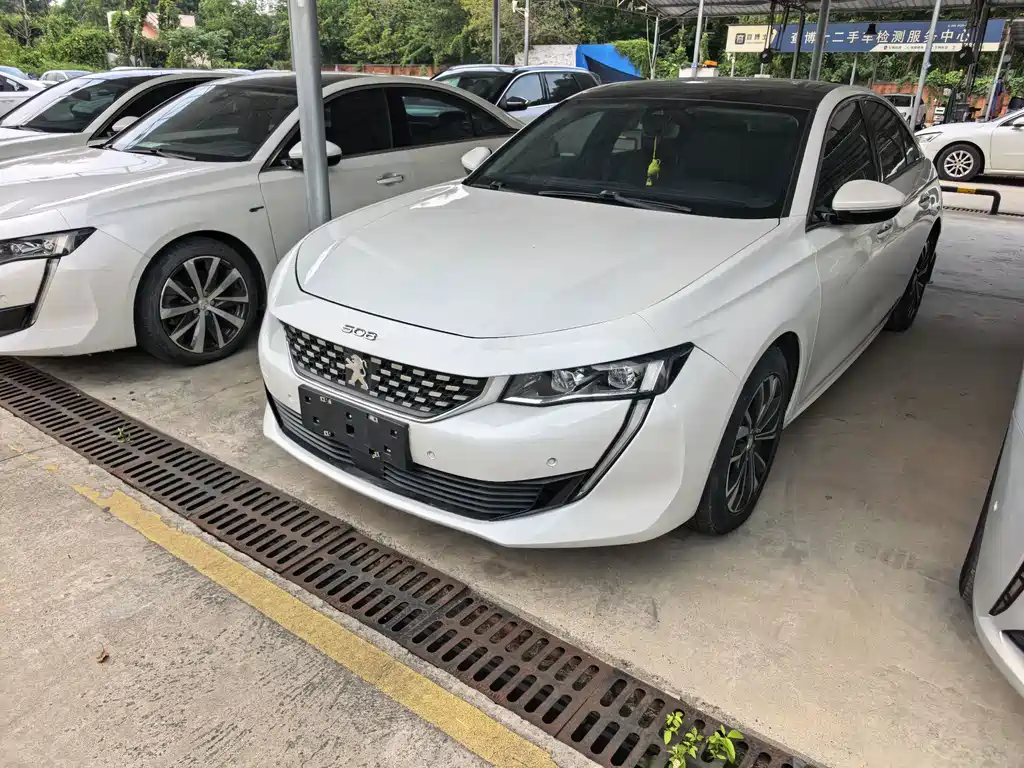 Peugeot 508 2022