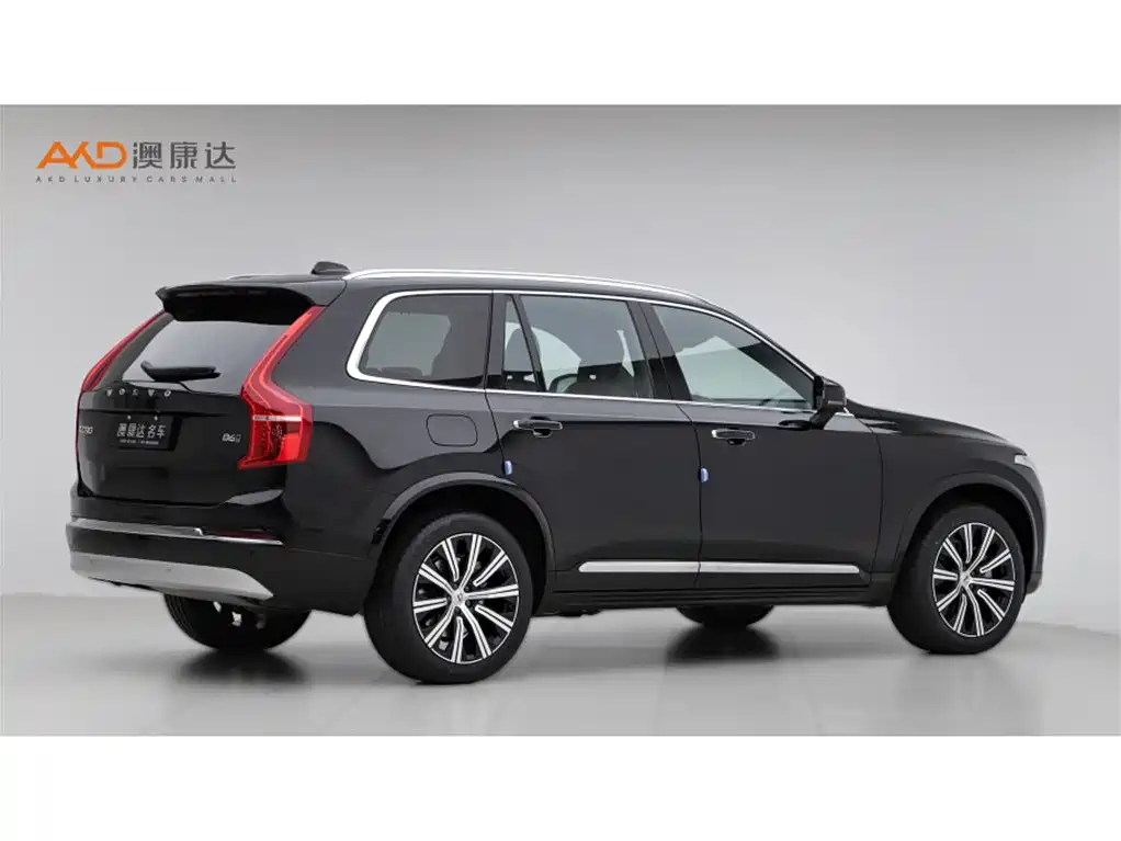 Volvo XC90 2022 — фото 3