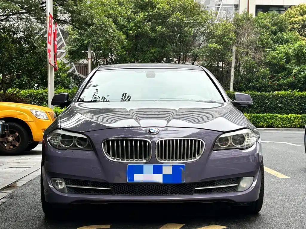 BMW 5 Series 2011