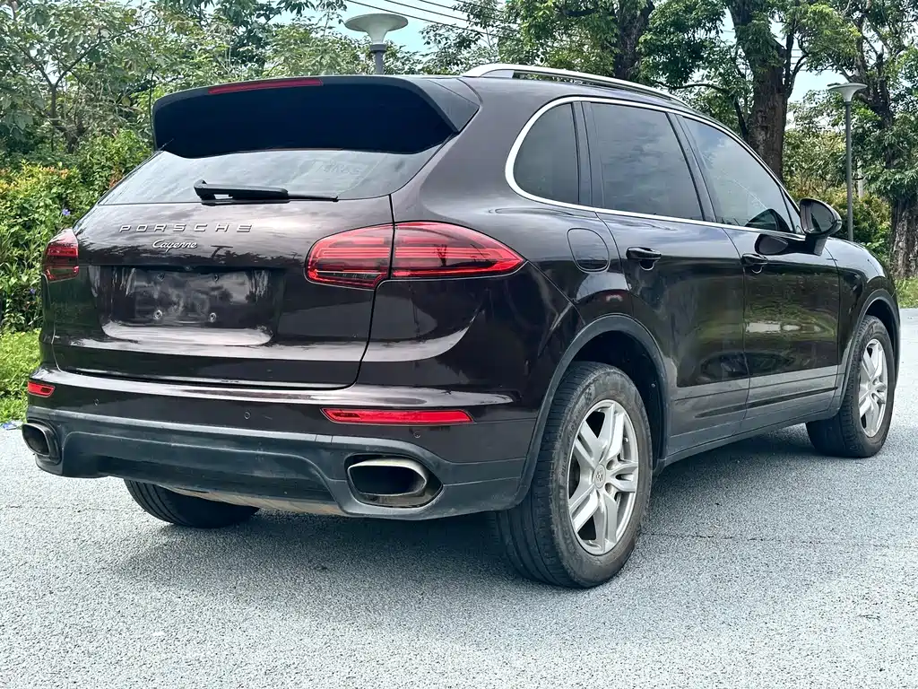 Porsche Cayenne 2017 — фото 4