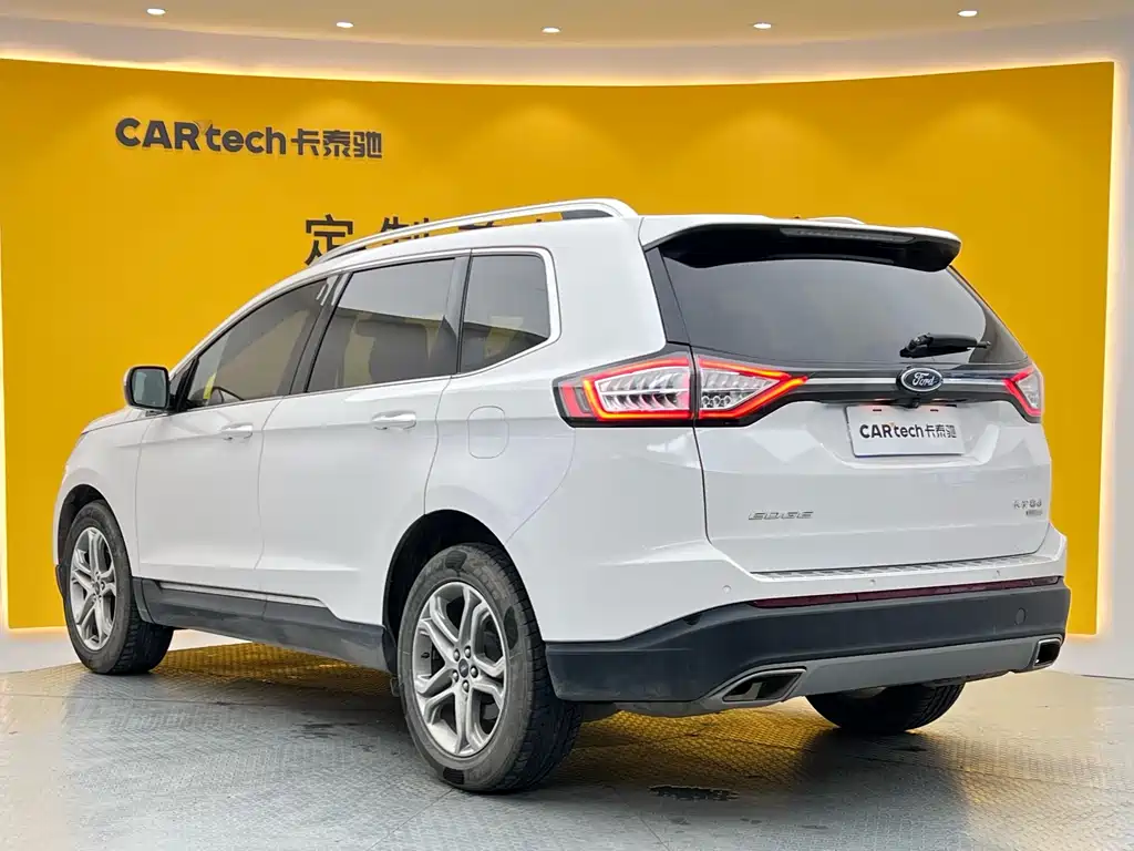 Ford Edge 2020 — фото 27