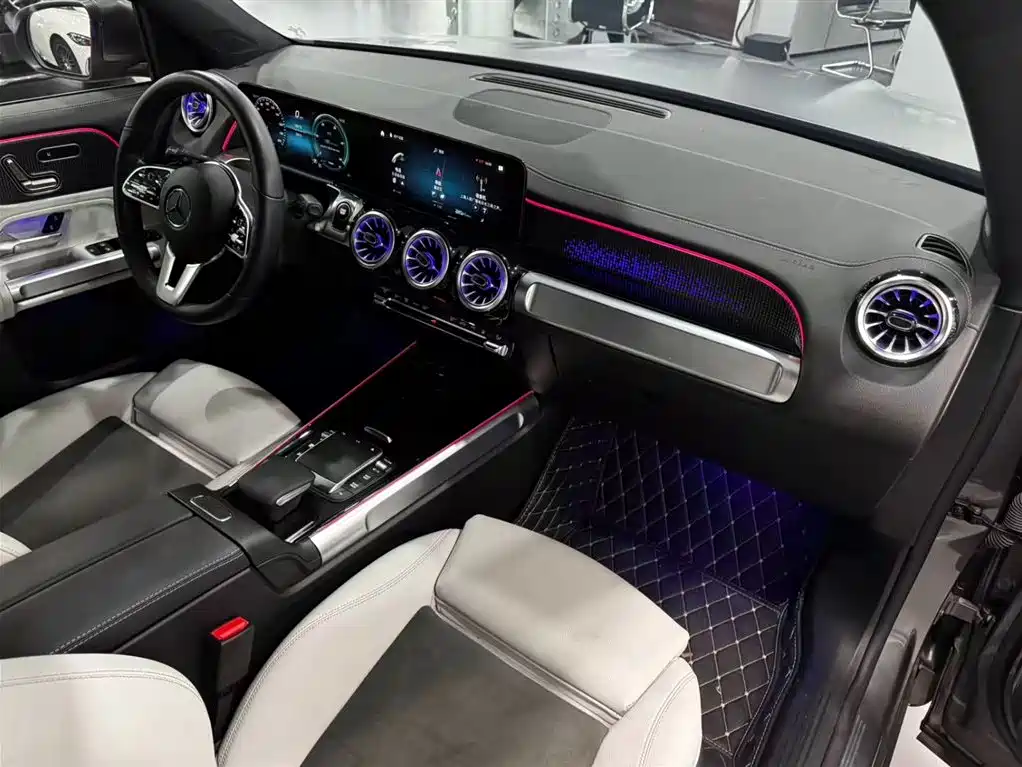 Mercedes-Benz EQB 2023 — фото 20