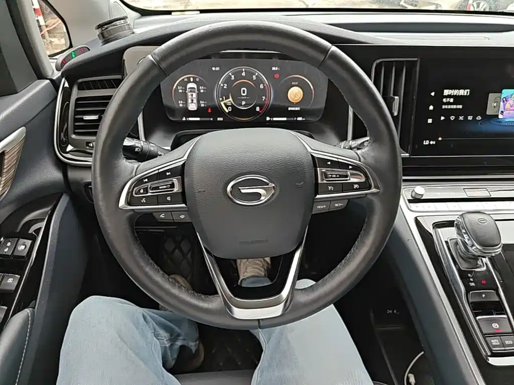 GAC Motor Trumpchi M8 2022 — фото 11