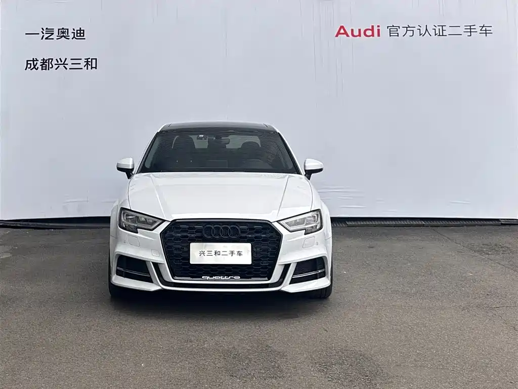 Audi A3 2019 — фото 2