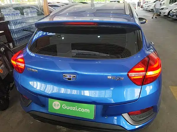 Geely Emgrand GS 2017