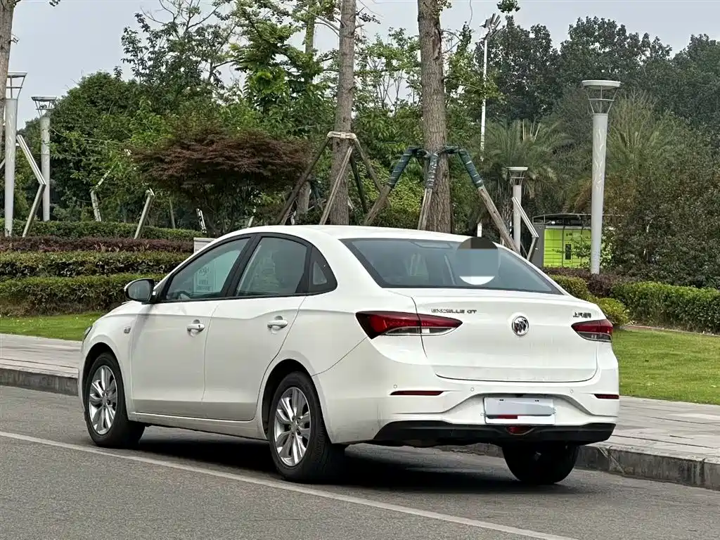 Buick Excelle 2020 — фото 3