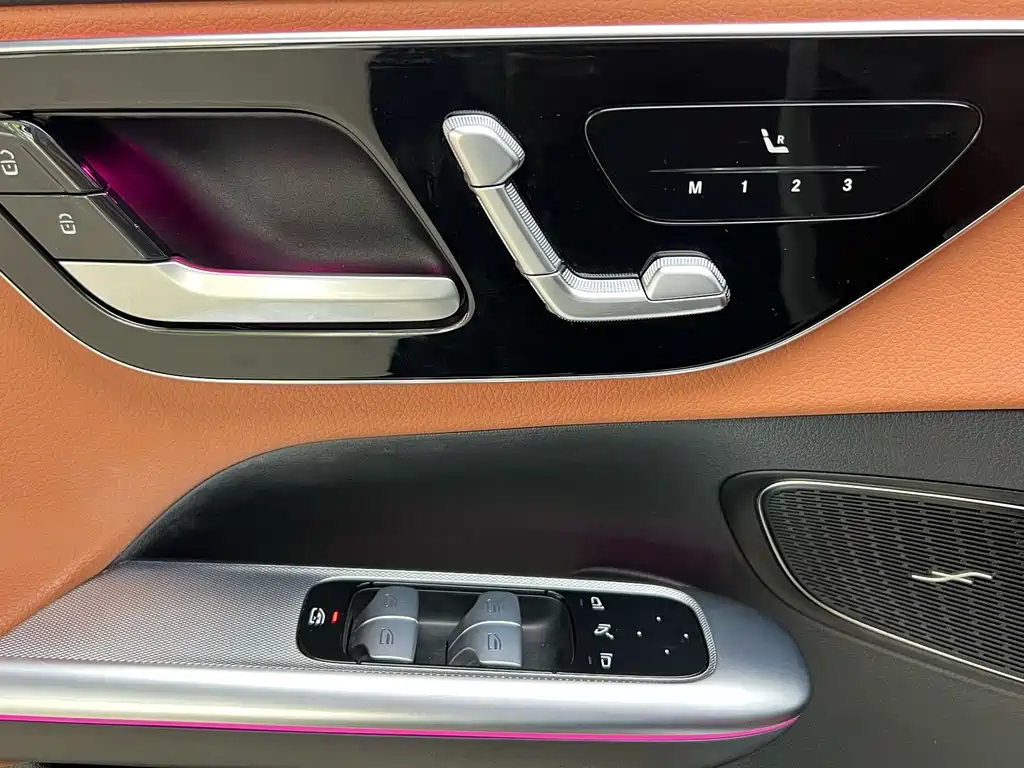 Mercedes-Benz GLC 2023 — фото 18