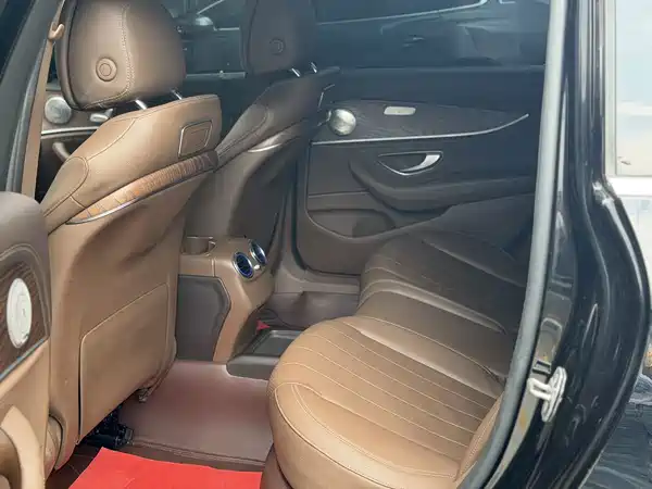 Mercedes-Benz E-Class 2017