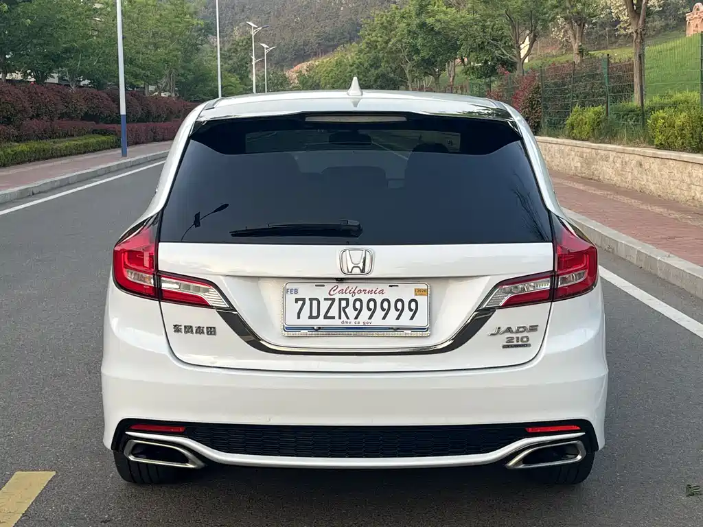 Honda Jade 2017 — фото 9
