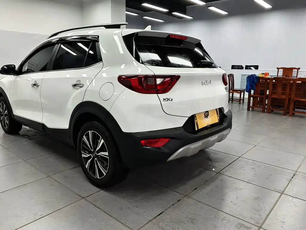 Kia KX1 2022