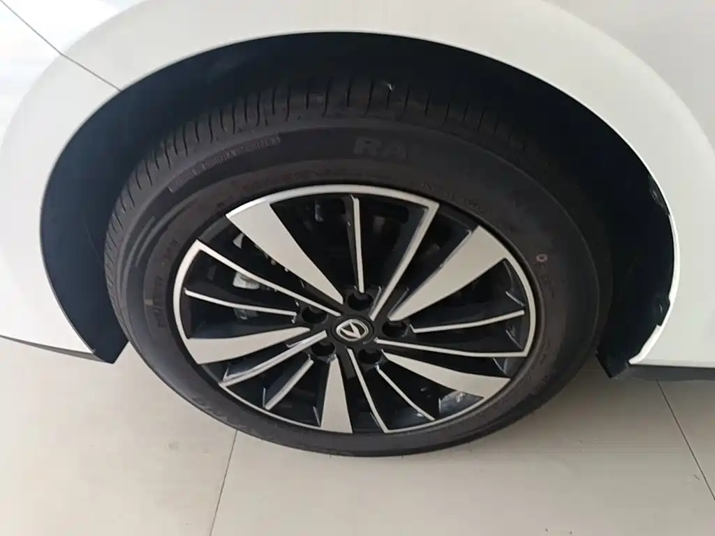 Changan Eado PHEV 2026 — фото 23