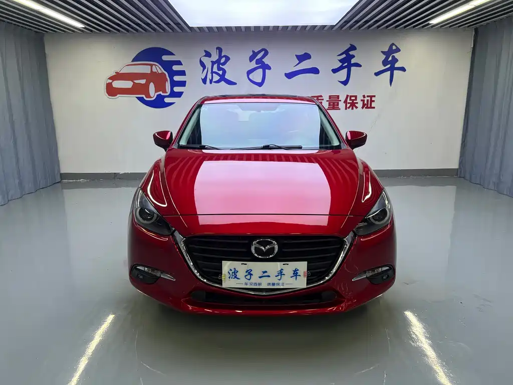 Mazda 3 Axela 2017 — фото 2