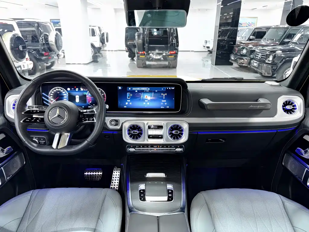 Mercedes-Benz G-Class 2025 — фото 12