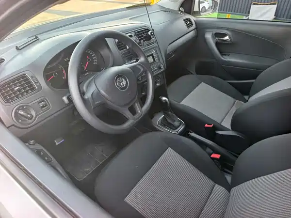 Volkswagen Polo 2016