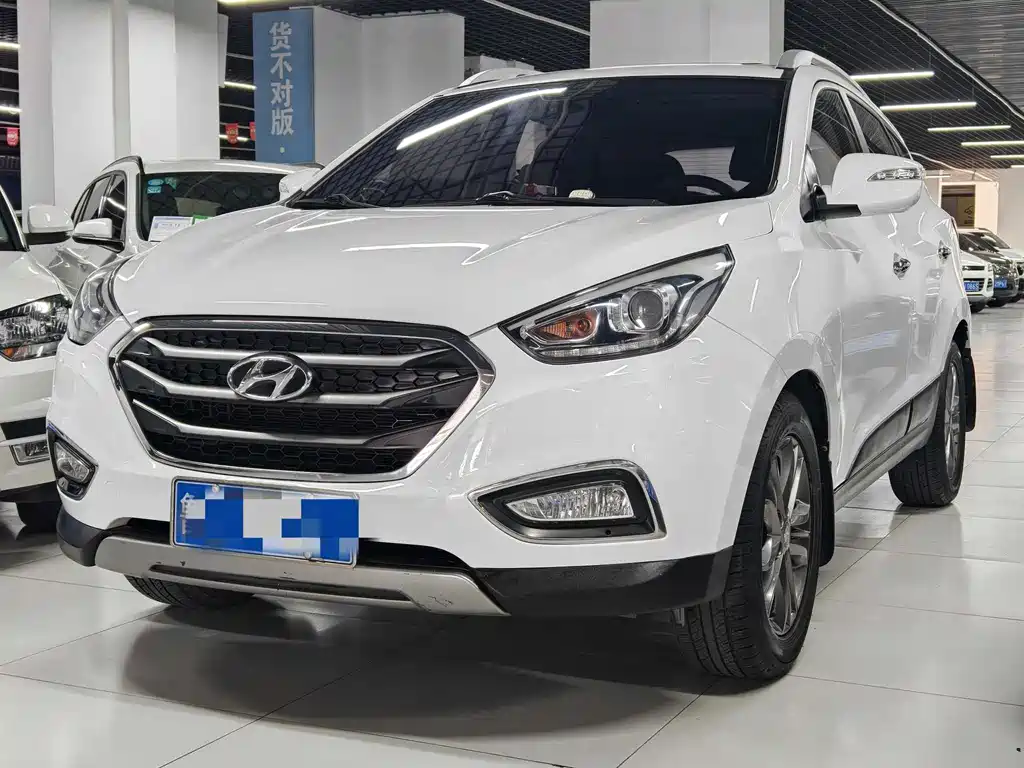 Hyundai ix35 2015 — фото 1