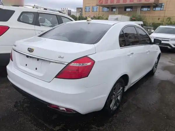 Geely Emgrand 2017