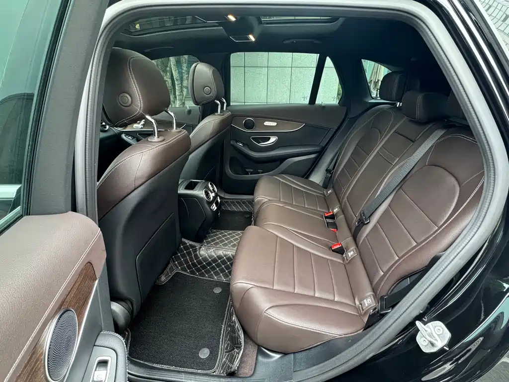 Mercedes-Benz GLC 2023 — фото 15