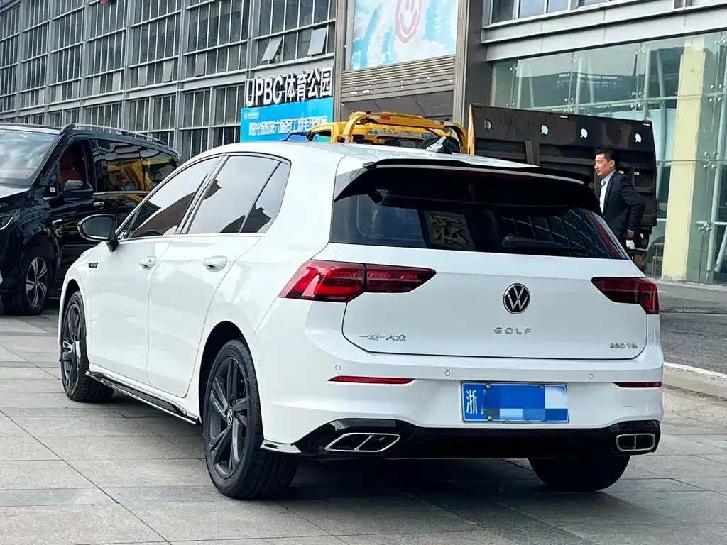 Volkswagen Golf 2022
