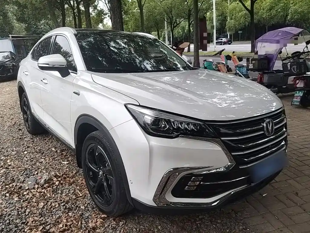 Changan CS85 COUPE 2019 — фото 4