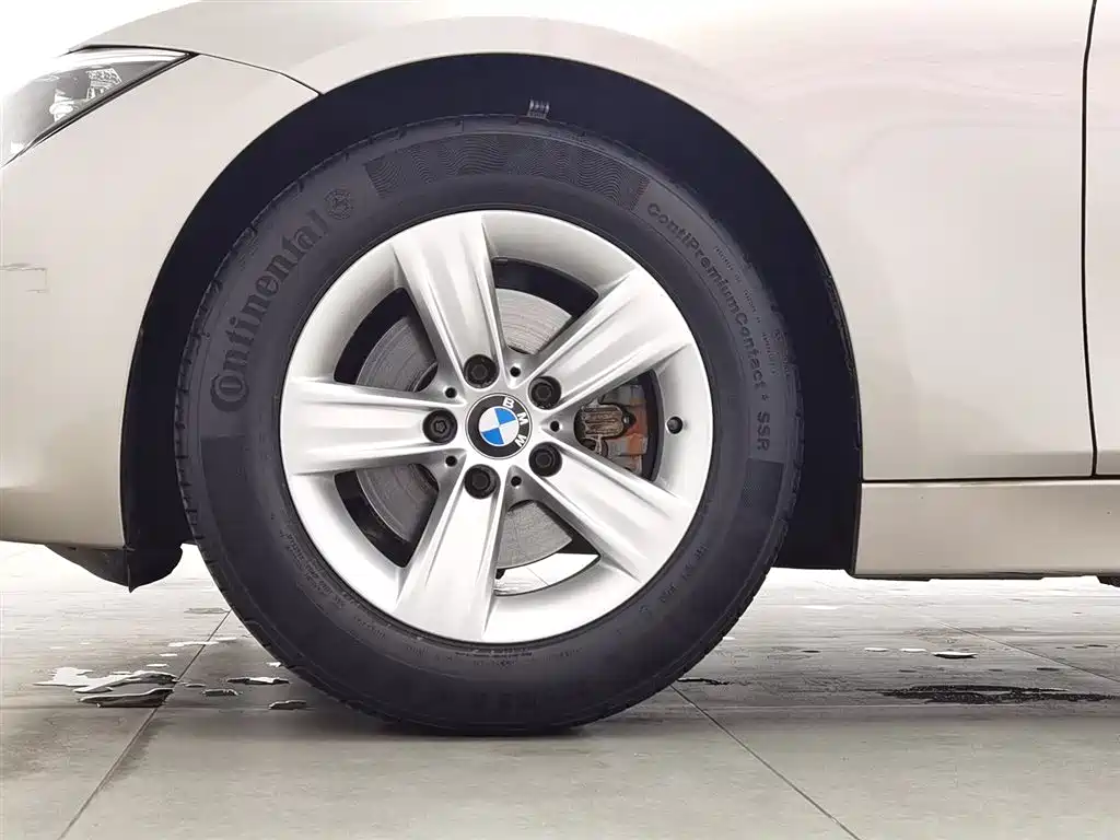 BMW 3 Series 2013 — фото 17