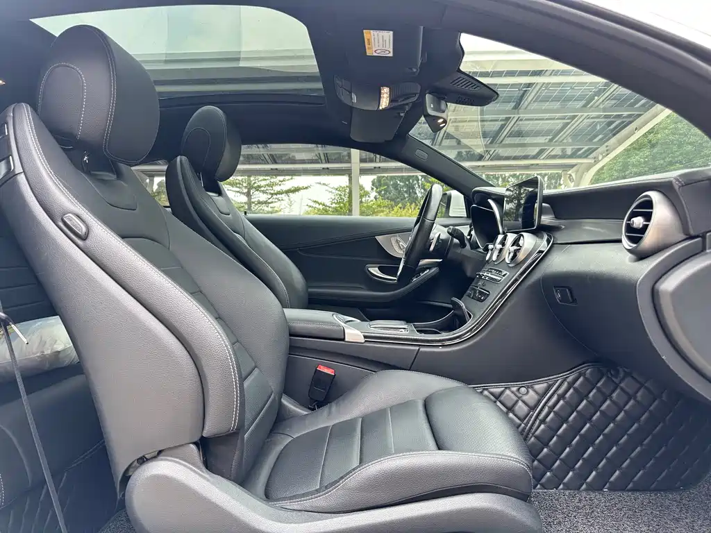 Mercedes-Benz C-Class 2019 — фото 13