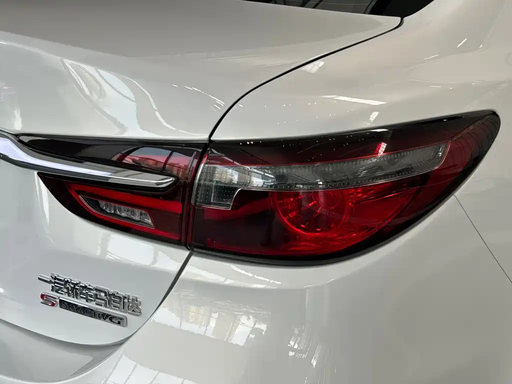 Mazda Atenza 2020 — фото 19