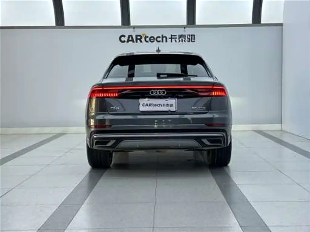 Audi Q8 2020 — фото 3