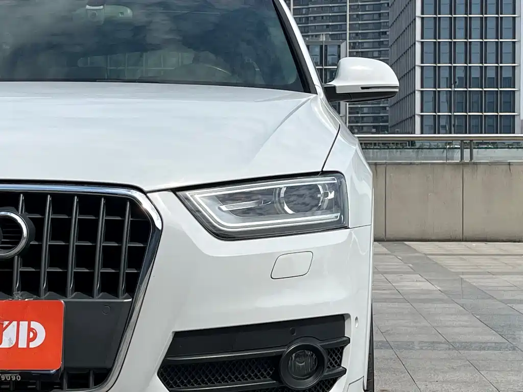 Audi Q3 2016 — фото 7