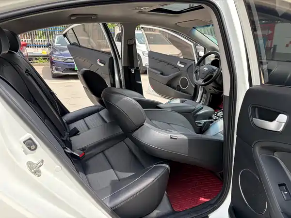 Kia K3 2017