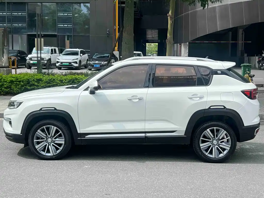 Changan CS35PLUS 2019 — фото 7