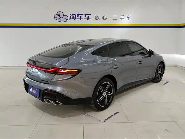 MG MG7 2025