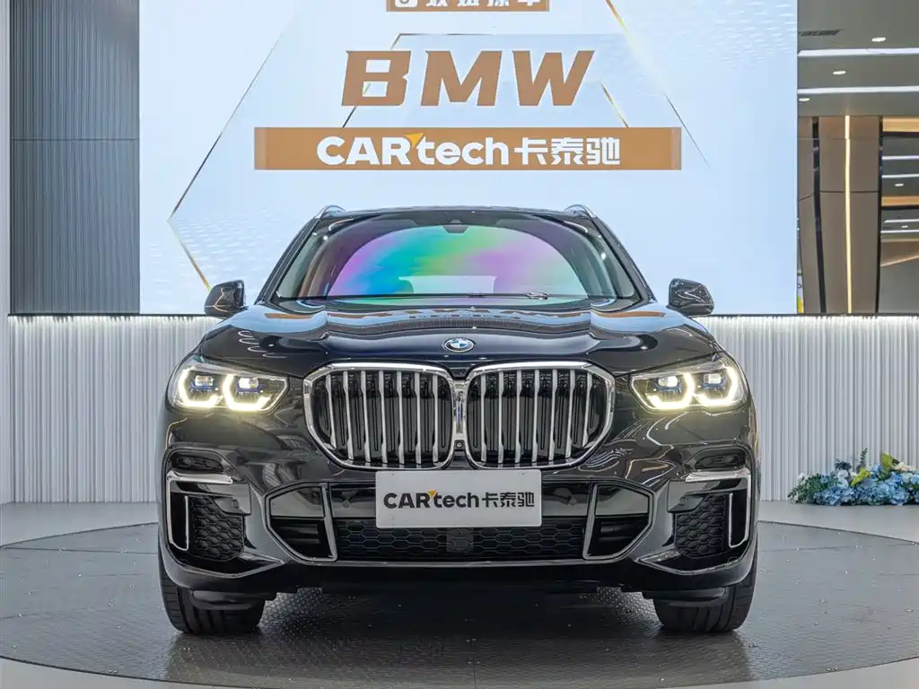 BMW X5 2023 — фото 1