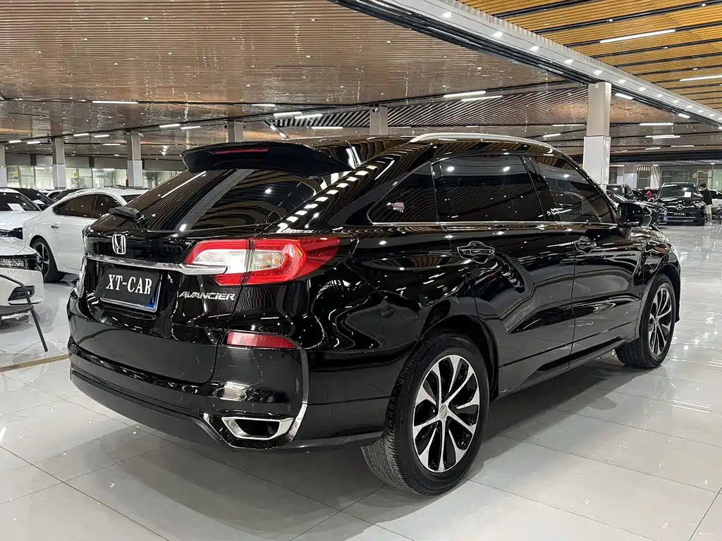 Honda Avancier 2018 — фото 15