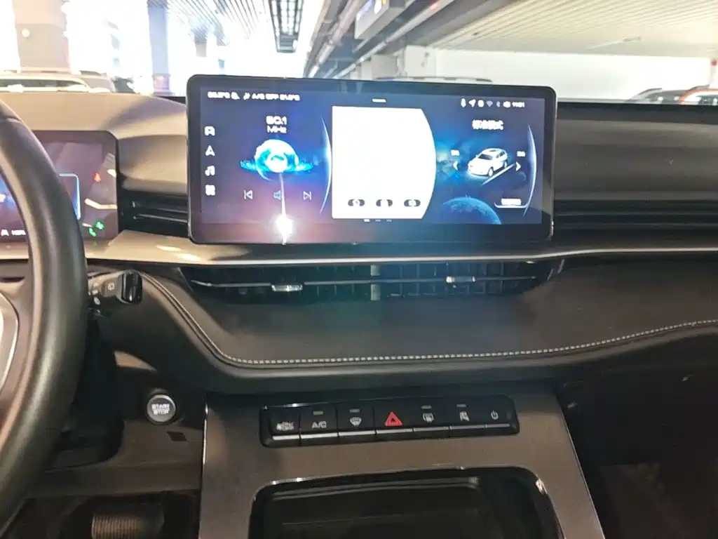 Haval H6 2023 — фото 13